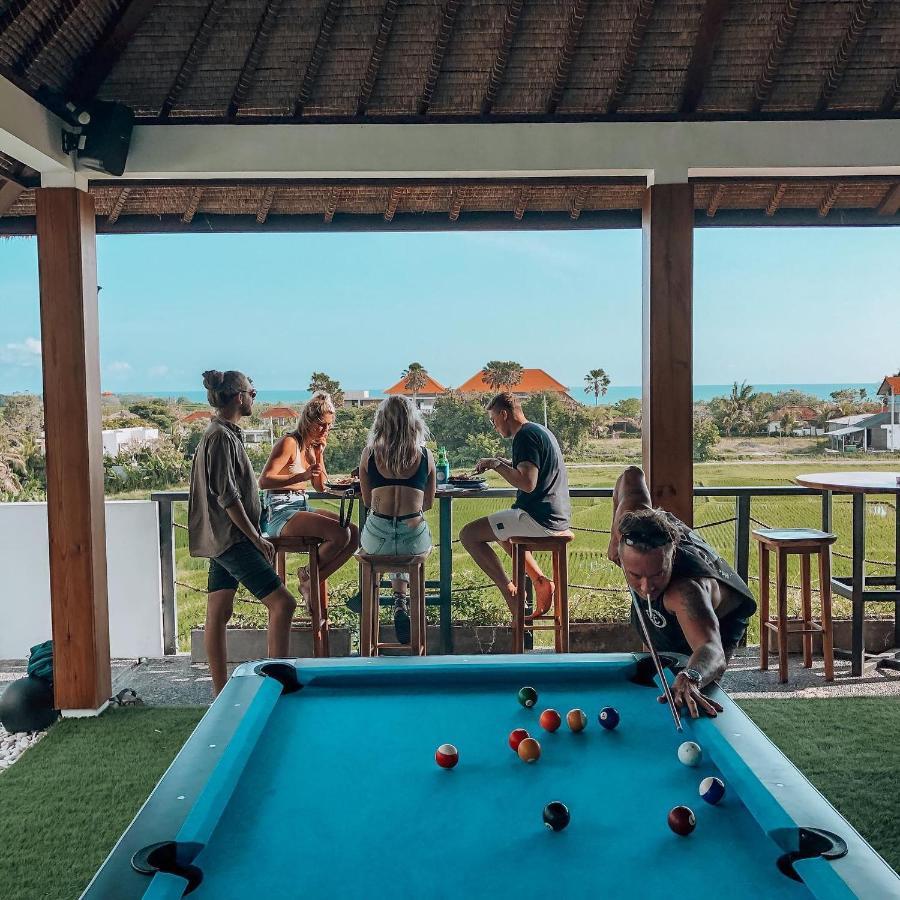 Swell Hotel, Pool Bar & Restaurant Танах Лот Экстерьер фото